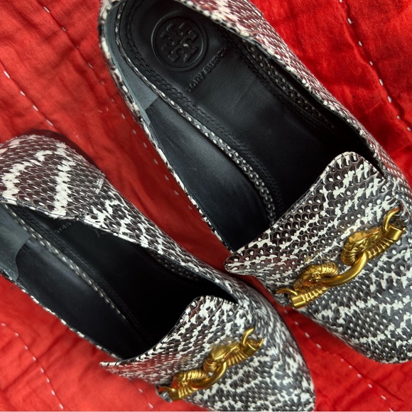 Tory Burch Jessa Loafer size 7 1/2M - Picture 5 of 5
